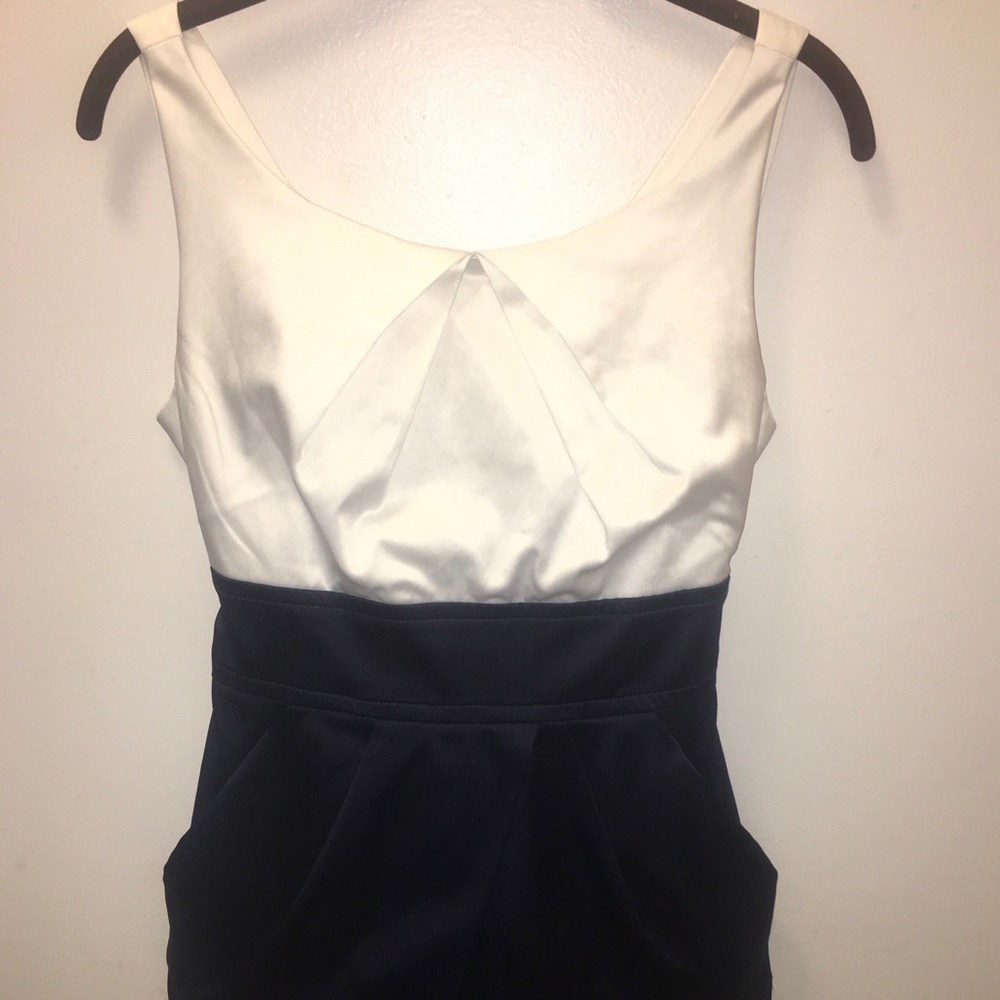 White & Navy Dress w/ hidden pockets